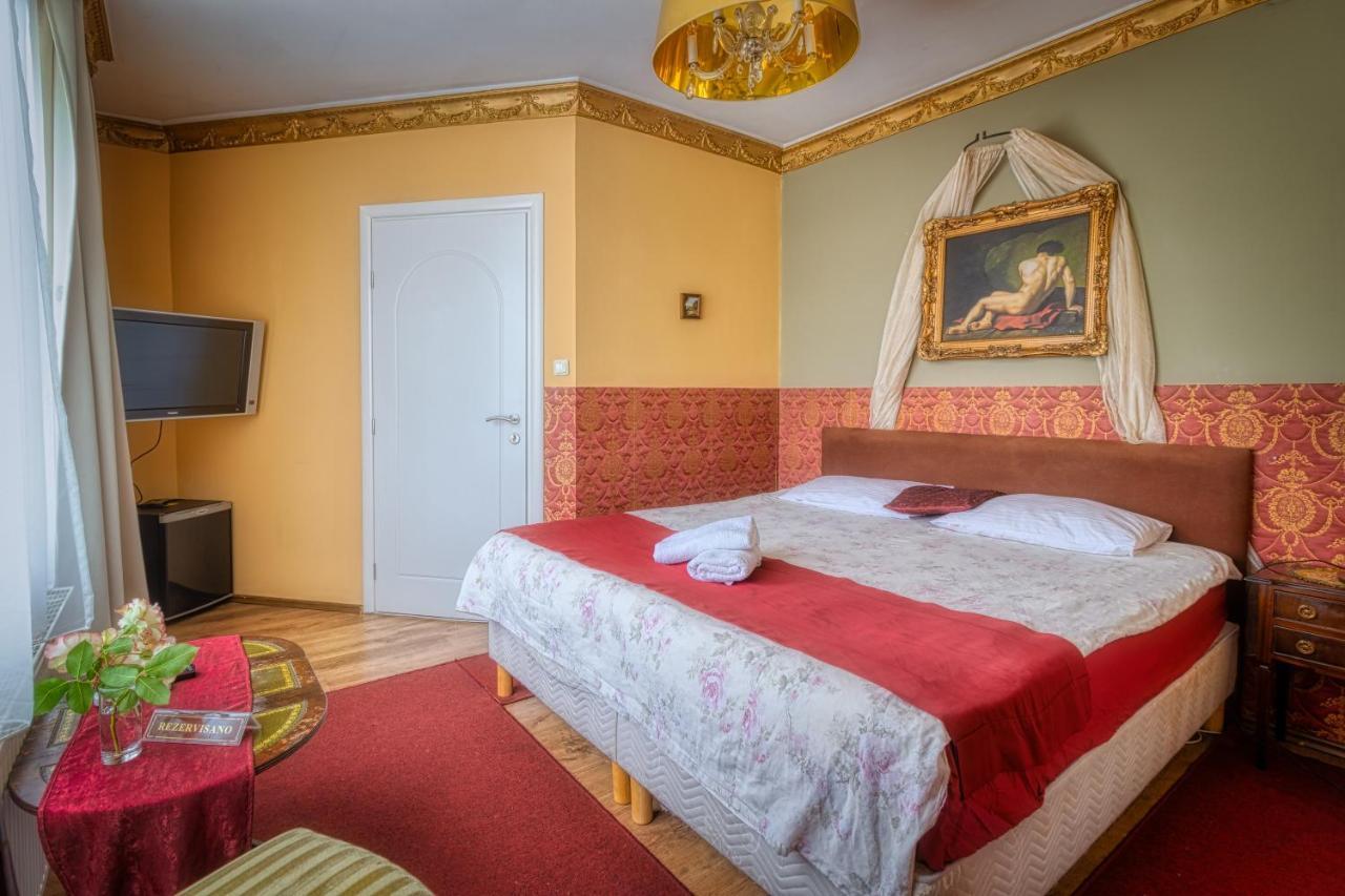Vila Rococo ベオグラード エクステリア 写真